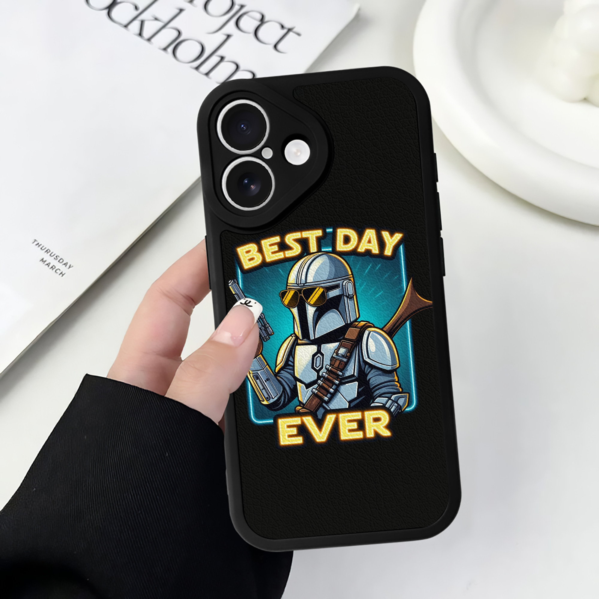 （画像用） スター・ウォーズ Star Wars 【iPhone 16シリーズ対応】シリコンスマホケース（レザー調） 材質：シリコン